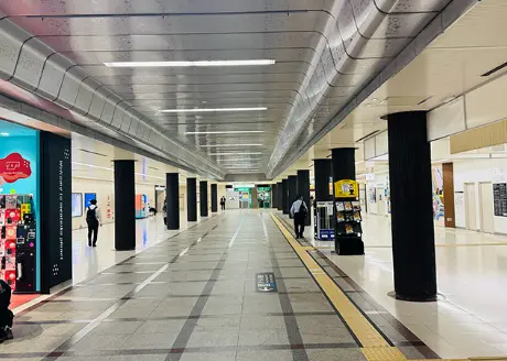 Underground passage